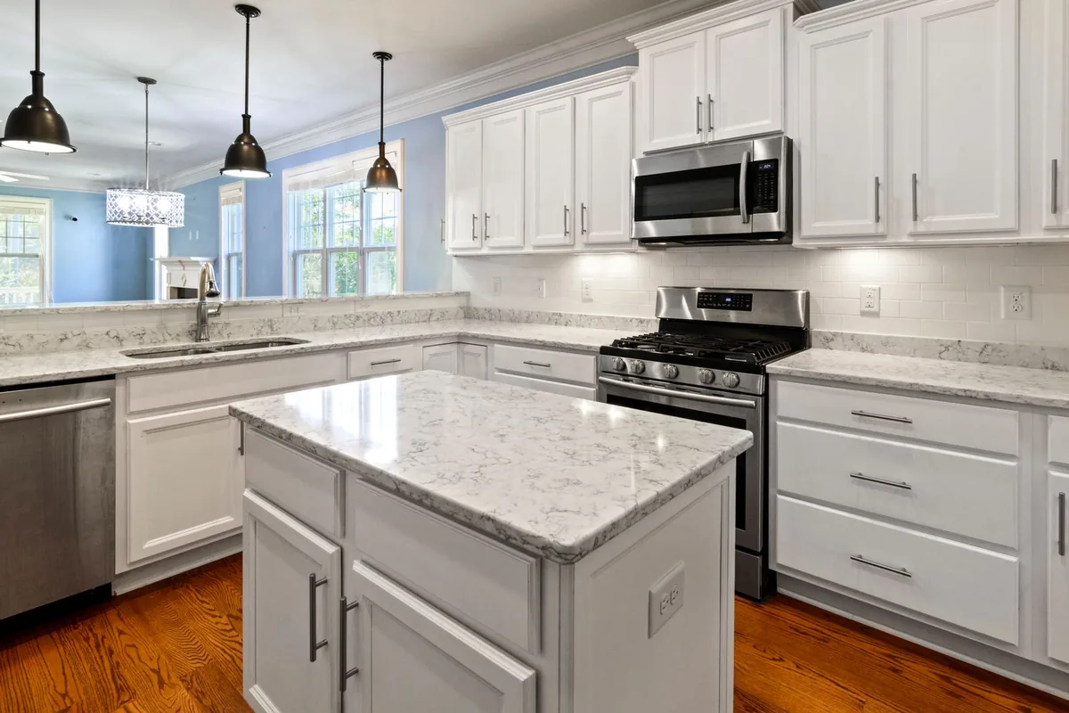 Filth & Squalor Cleanup in Deerfield, WI